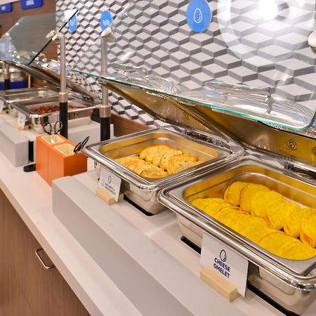 Holiday Inn Express & Suites Edinburg- Mcallen Area By Ihg Eksteriør bilde